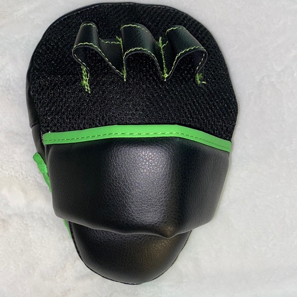 Century boxing 🥊 - Picture 1 of 2